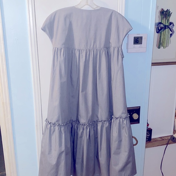 OZ02?Diana Vapsve designer size medium large dress color gray ruffles - Picture 1 of 8